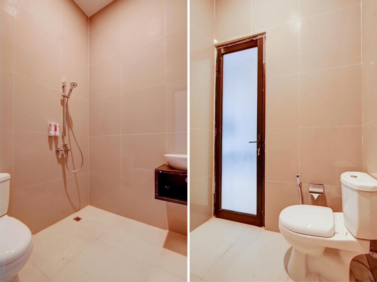 Capital O 90070 Giri Palma Hotel & Villas Malang Exterior photo